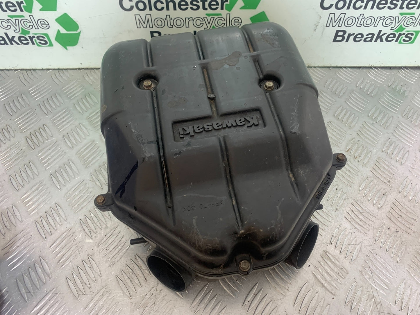KAWASAKI ZZR1100 D AIRBOX  YEAR 1993-2001 (CMB1164)