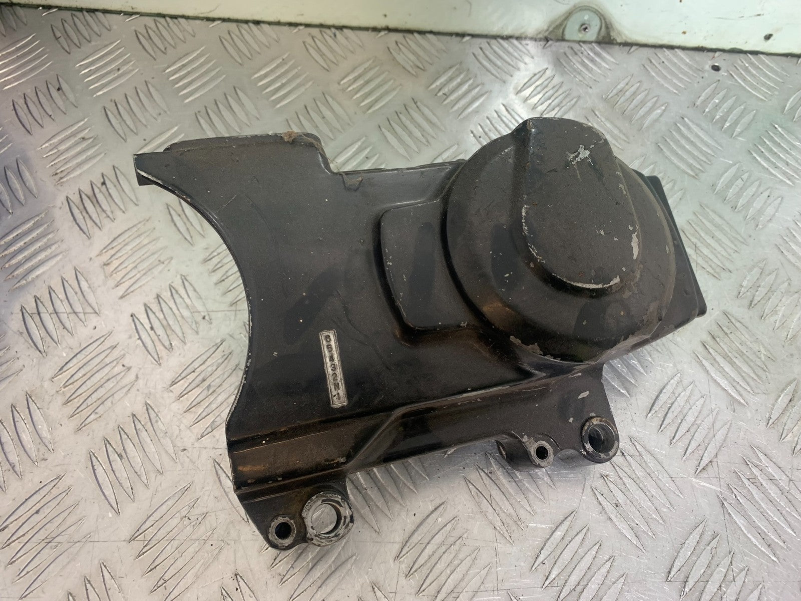 KAWASAKI GT550 GT 550 SPROCKET COVER   YEAR 1989-1994