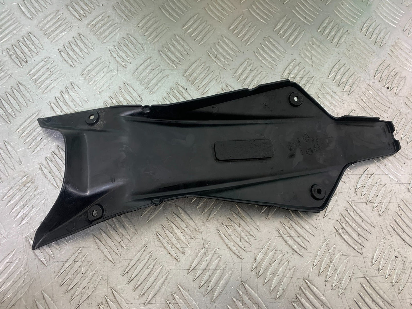 DUCATI 937 MONSTER UNDERTRAY  YEAR 2021-2024 (CMB1270)