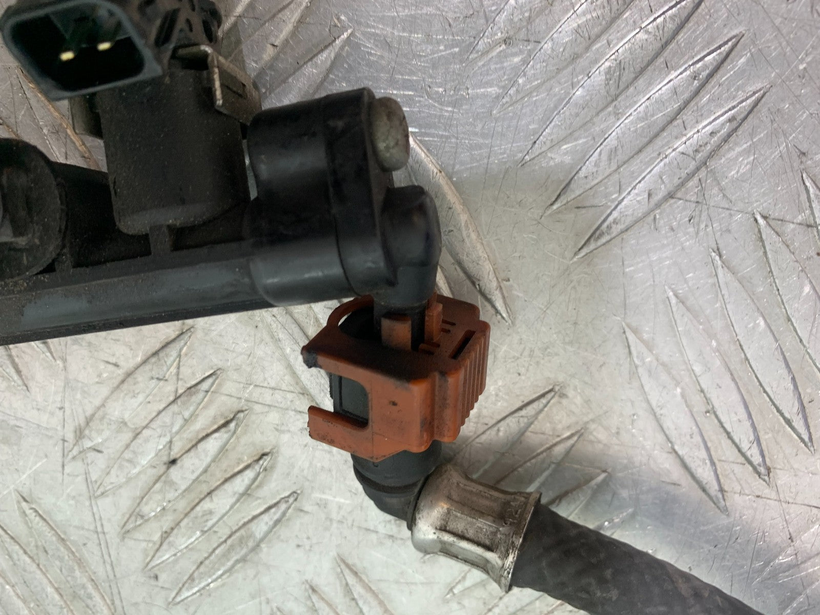 TRIUMPH SPEED TRIPLE R 1050 INJECTORS 2009 (CMB1183)
