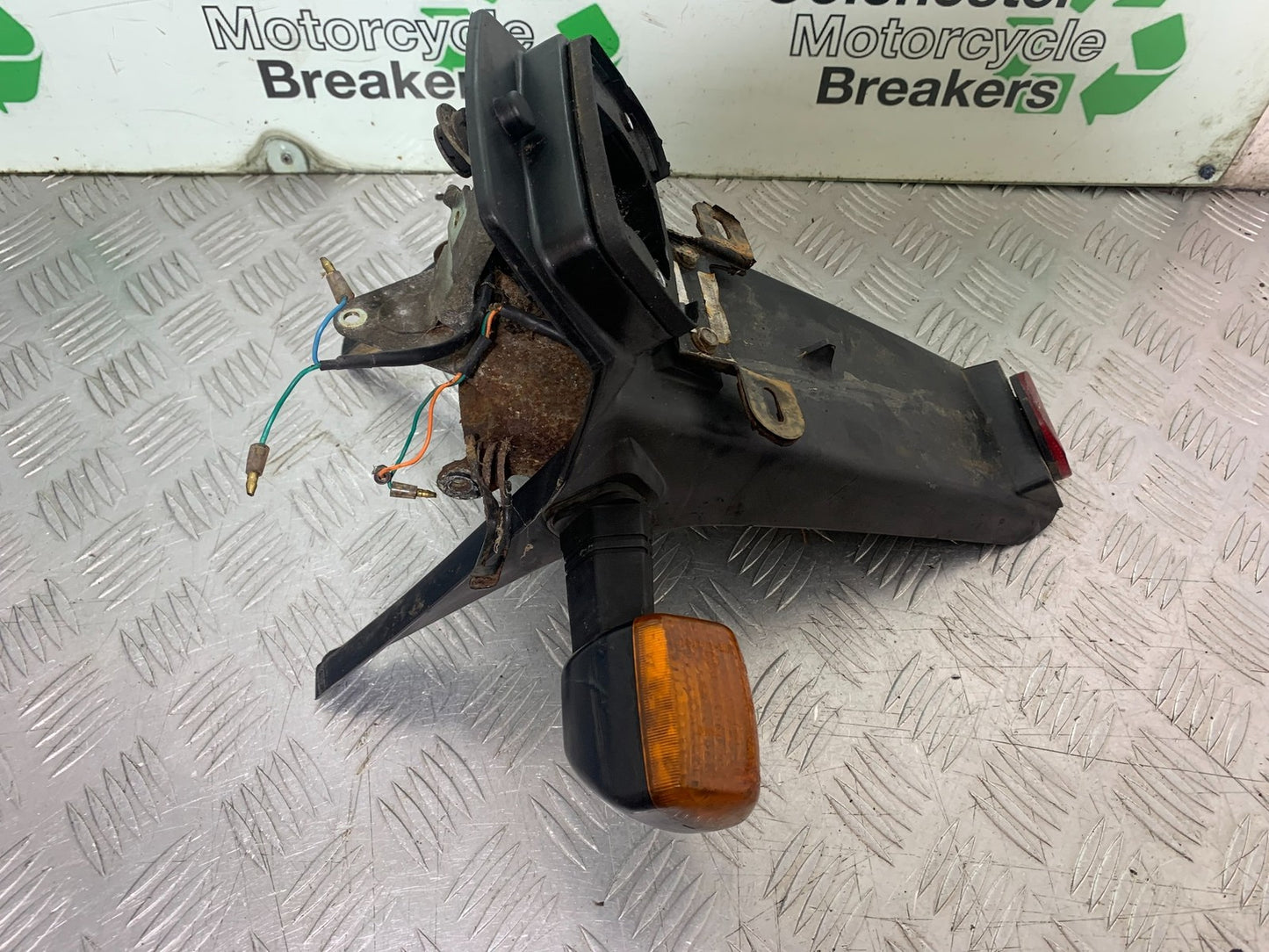 HONDA CG125 CG 125 REAR MUDGUARD AND INDICATORS  YEAR 1998-2000 (CMB1282)