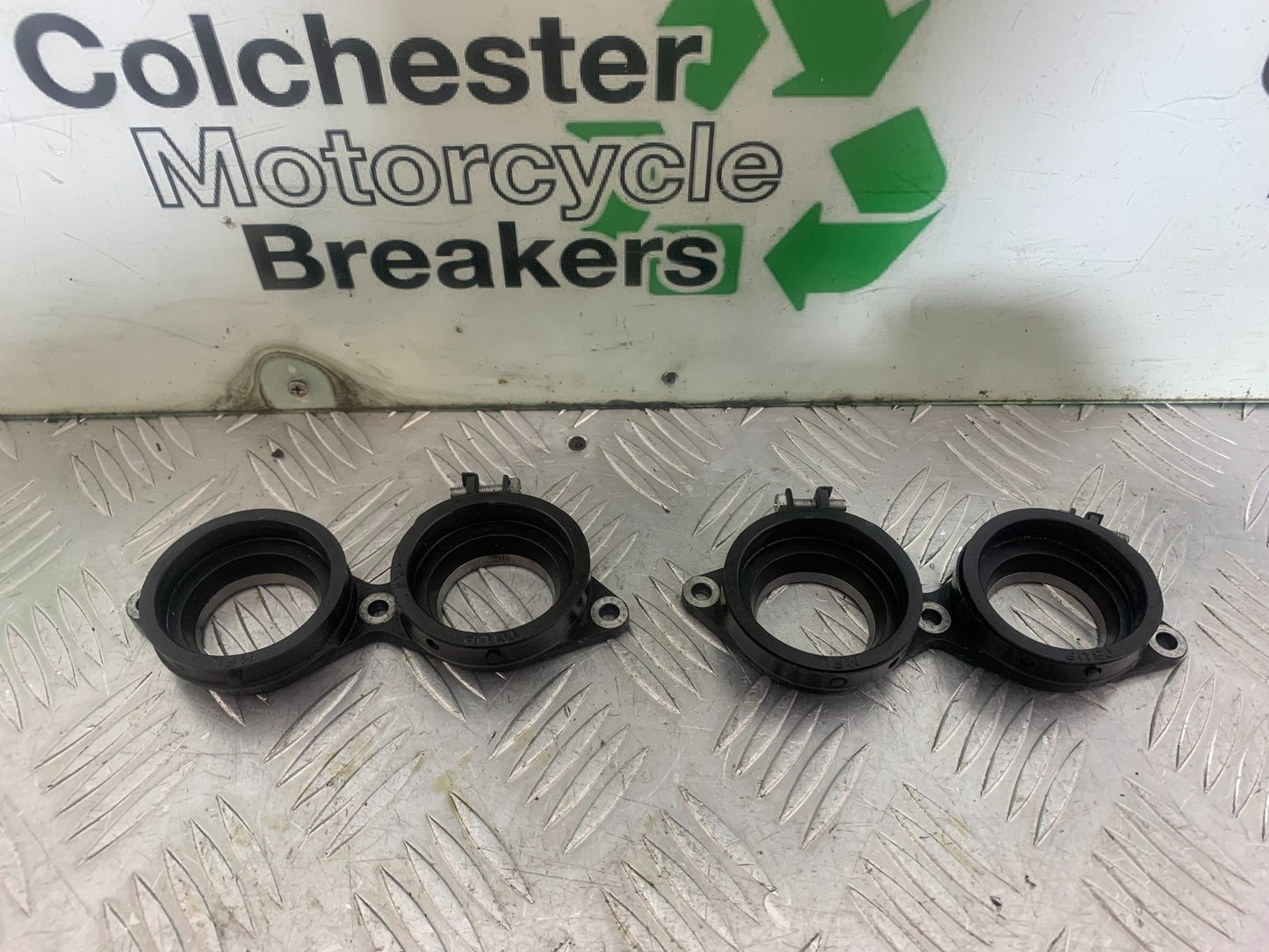 HONDA CBR1000 RR FIREBLADE INLET RUBBERS 2008-2011 (CMB1179)