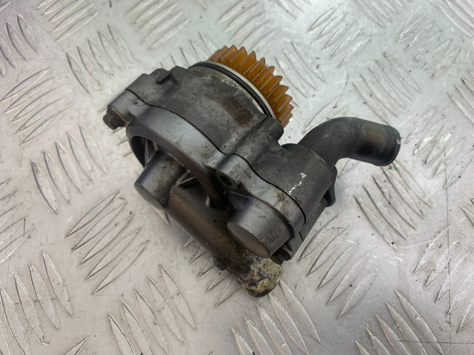 APRILIA 650 PAGASO STRADA WATER PUMP YEAR 2005-2010 (CMB1057)