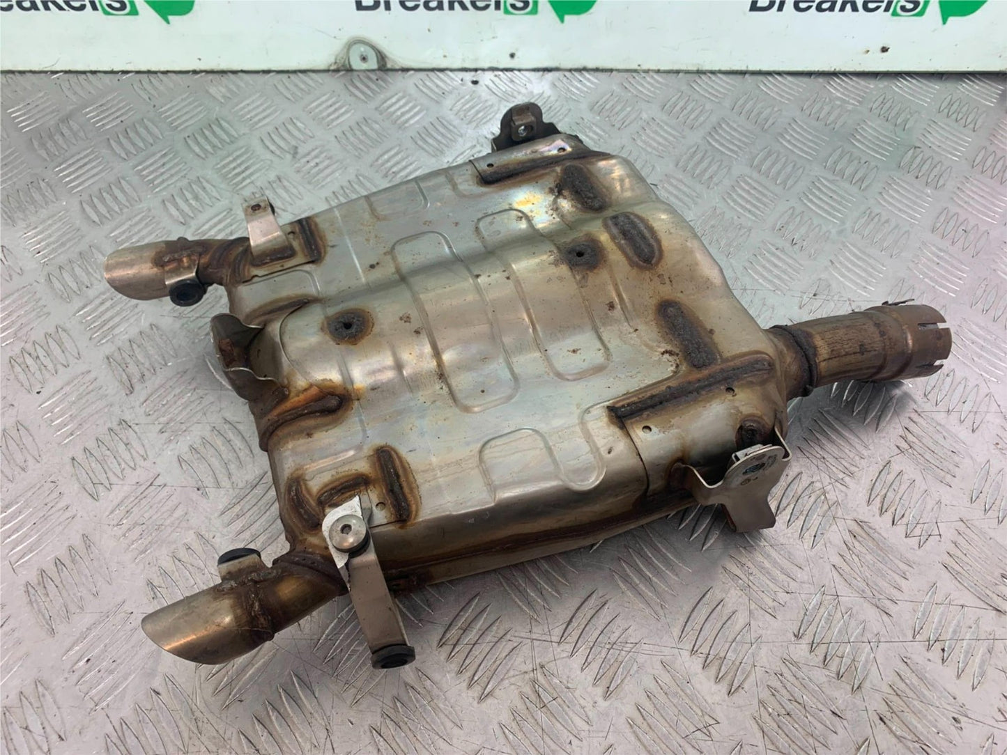 SUZUKI GSR600 GSR 600 SILENCER    2006-2010 (CMB1177)