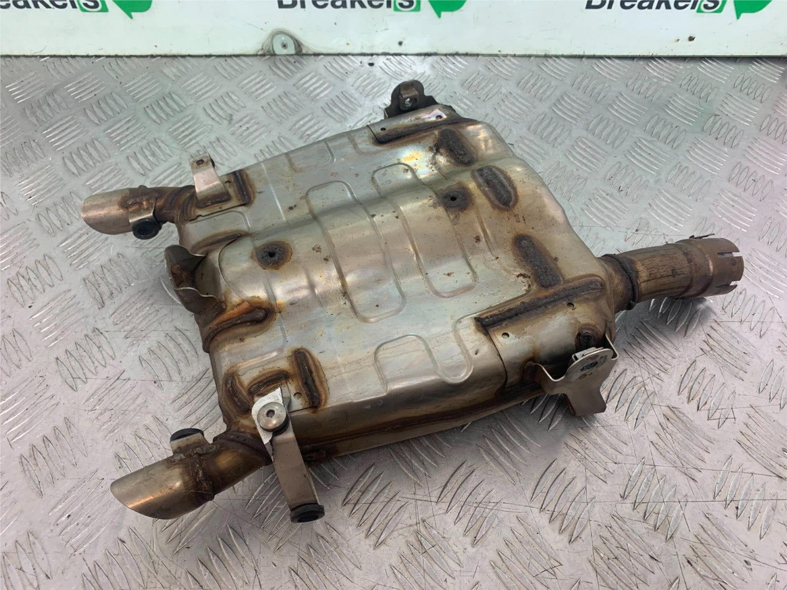 SUZUKI GSR600 GSR 600 SILENCER    2006-2010 (CMB1177)
