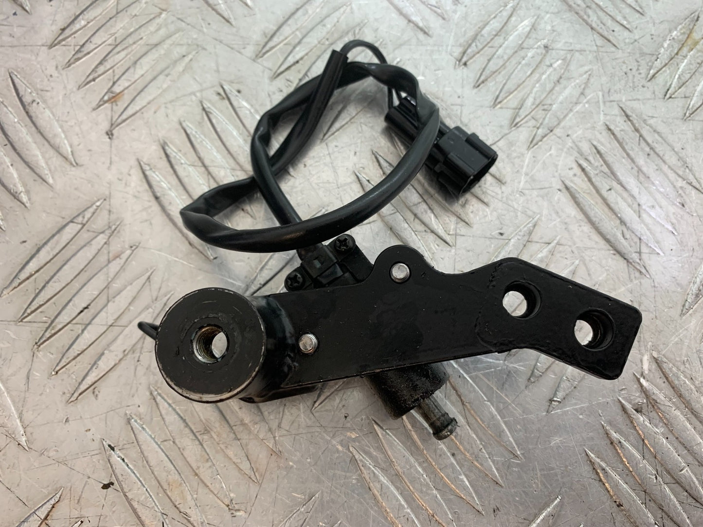 TRIUMPH TRIDENT 660 SIDE STAND SWITCH   YEAR 2021-2024 (CMB1295)