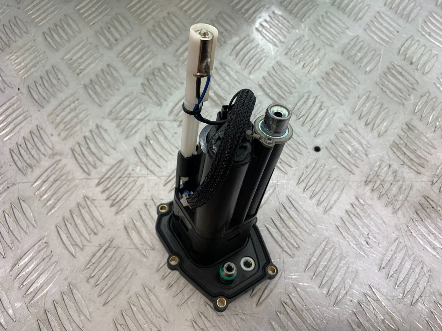 DUCATI 1299 PANIGALE PETROL PUMP YEAR 2016 (CMB 1187)