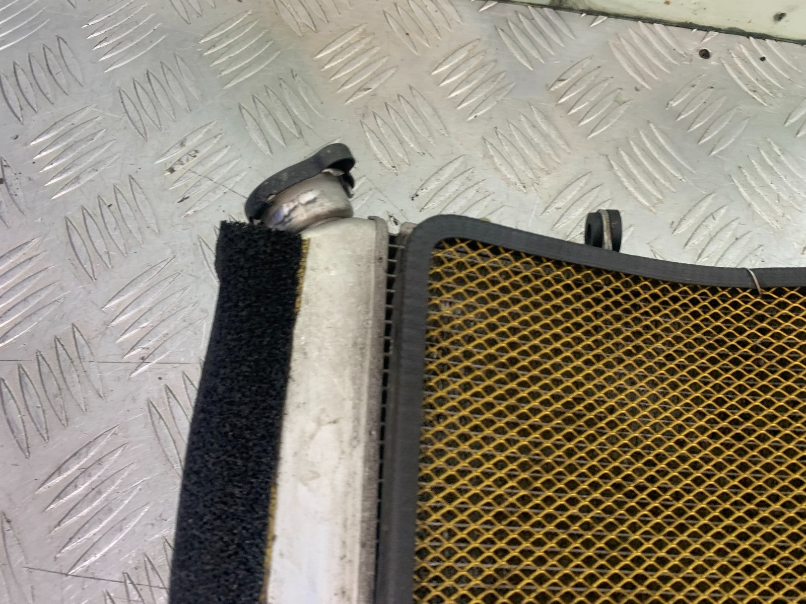 KAWASAKI ZX10R ZX10 R AKRAPOVIC RADIATOR  2008-2010 (CMB1206)
