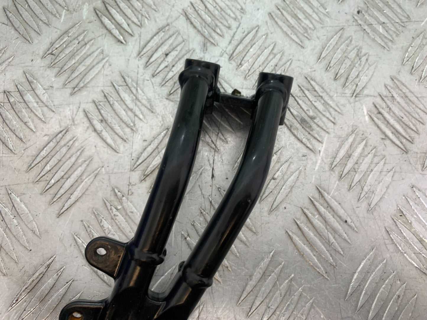KTM DUKE 125 RIGHT REAR HANGER AND PEG  YEAR 2017-2022 (CMB1274)