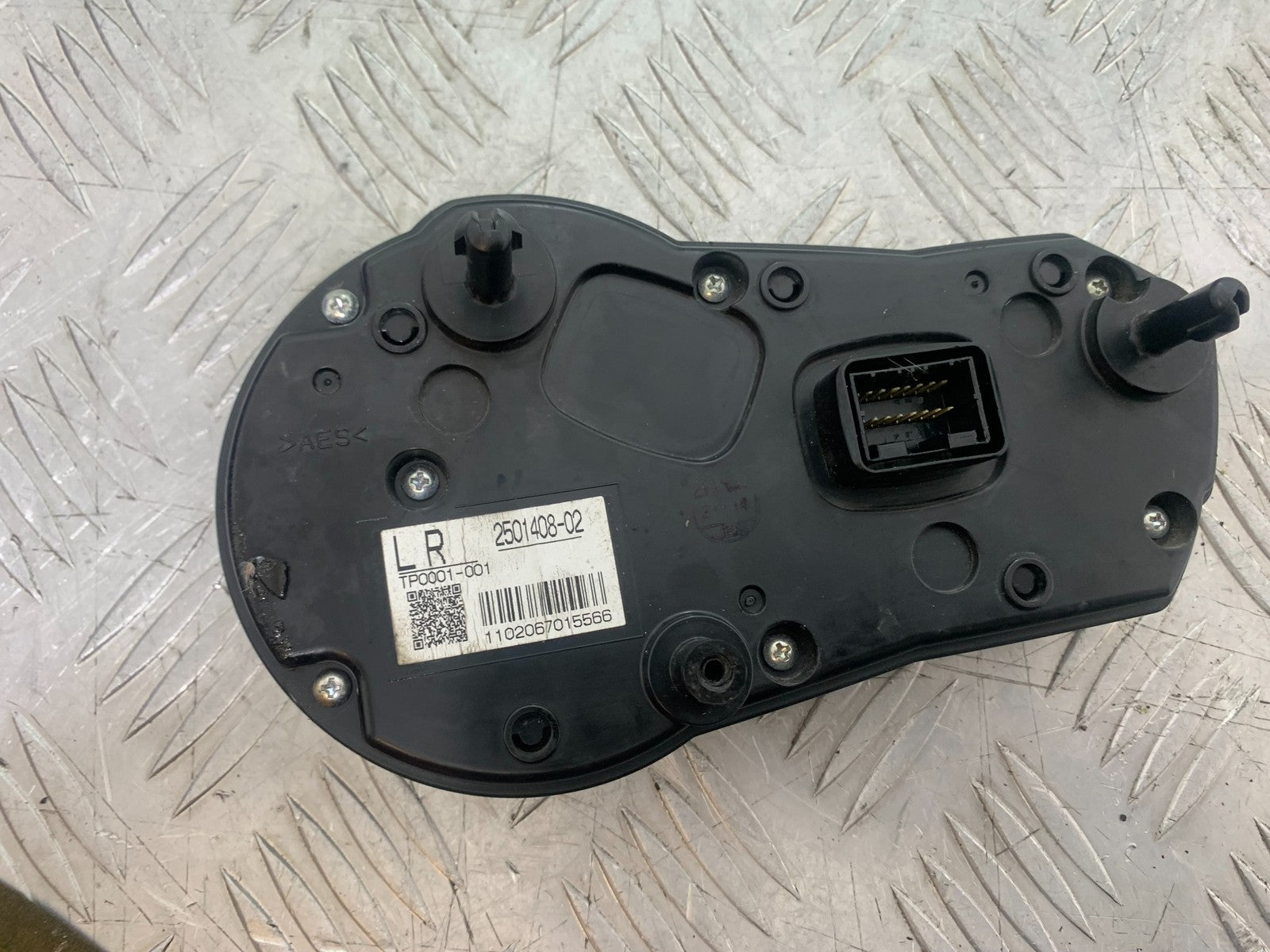 TRIUMPH 675 STREET TRIPLE CLOCKS SPEEDO DASH   2013-2016(CMB1186)