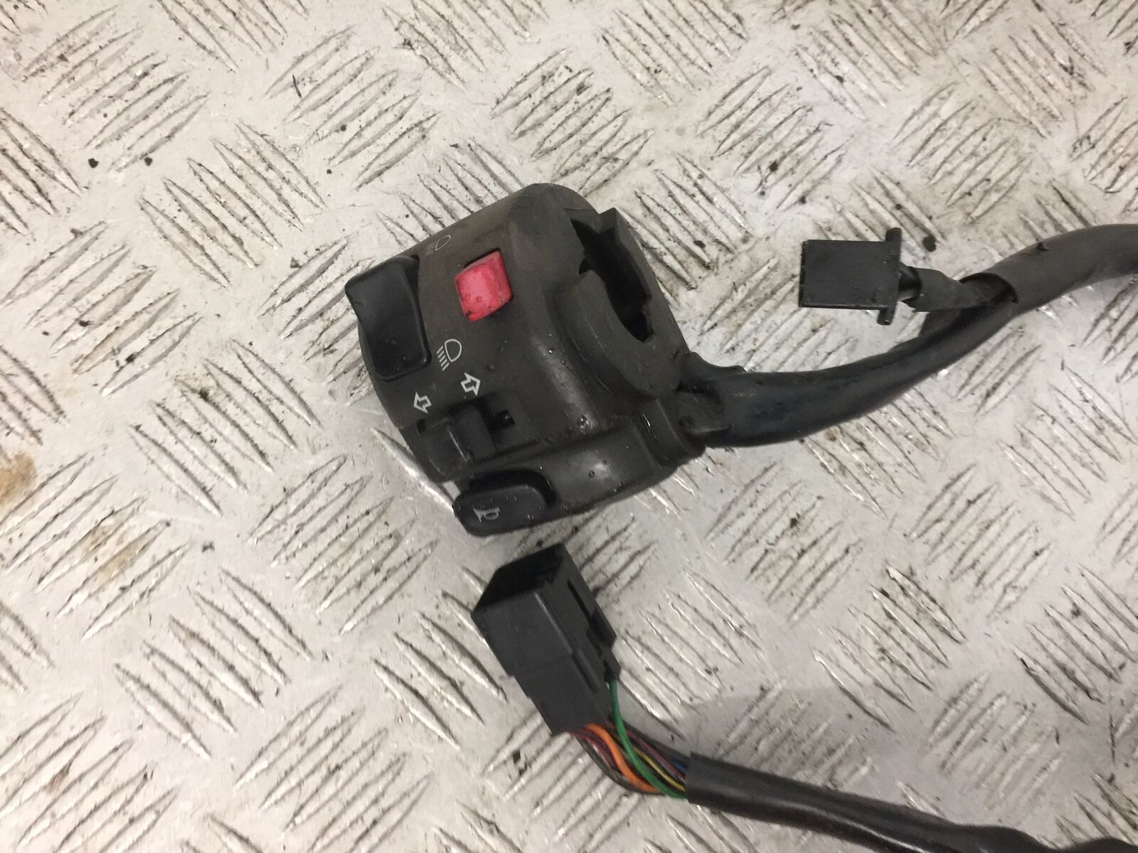 KAWASAKI ER6 F LEFT SWITCH GEAR  YEAR 2006-2008 (STOCK 873)