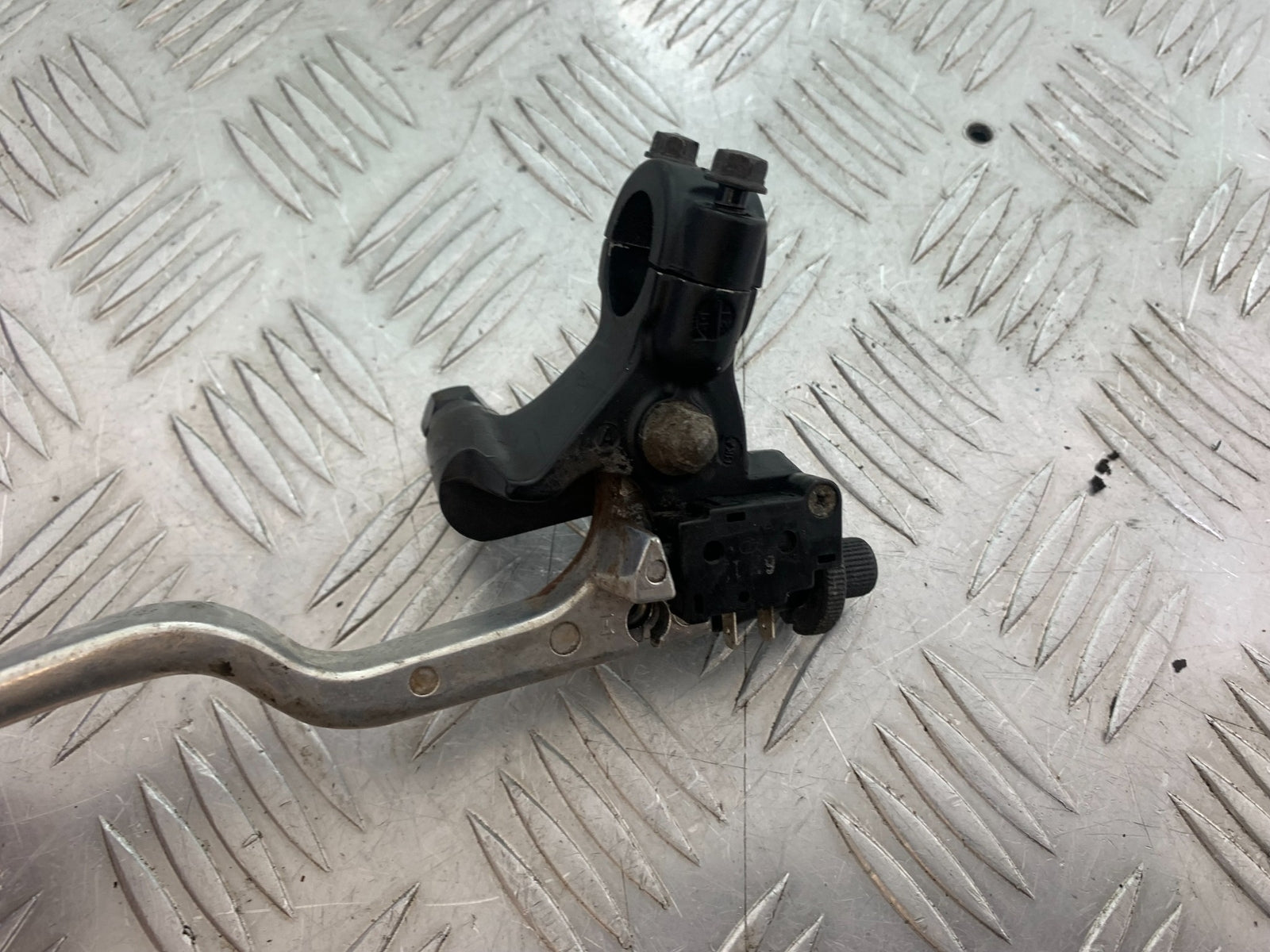 HONDA NC750 NC 750 S CLUTCH LEVER AND BRACKET  2016-2020 (CMB1146)