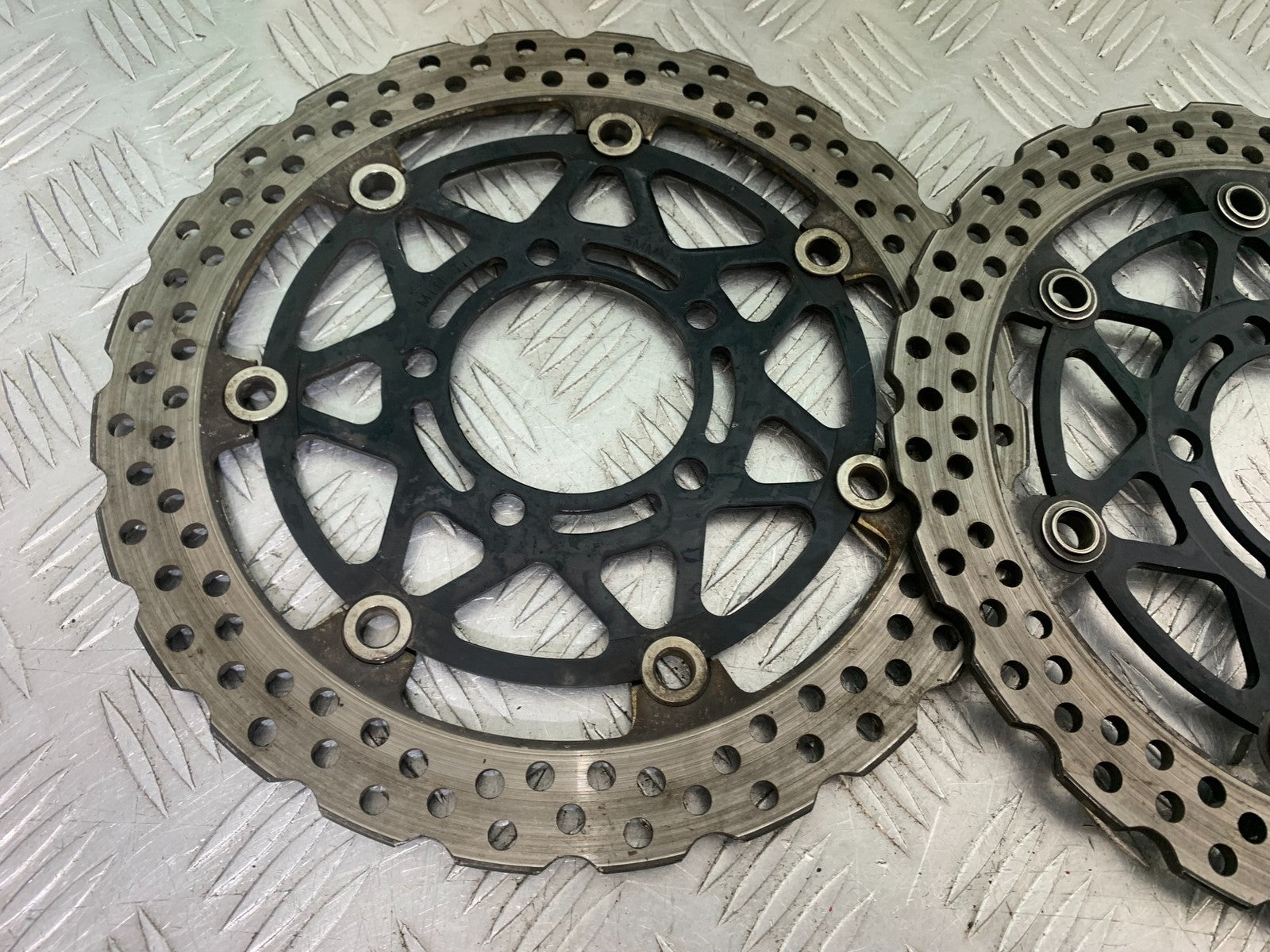 KAWASAKI Z1000 SX FRONT BRAKE DISCS  YEAR 2014-16 (CMB1264)