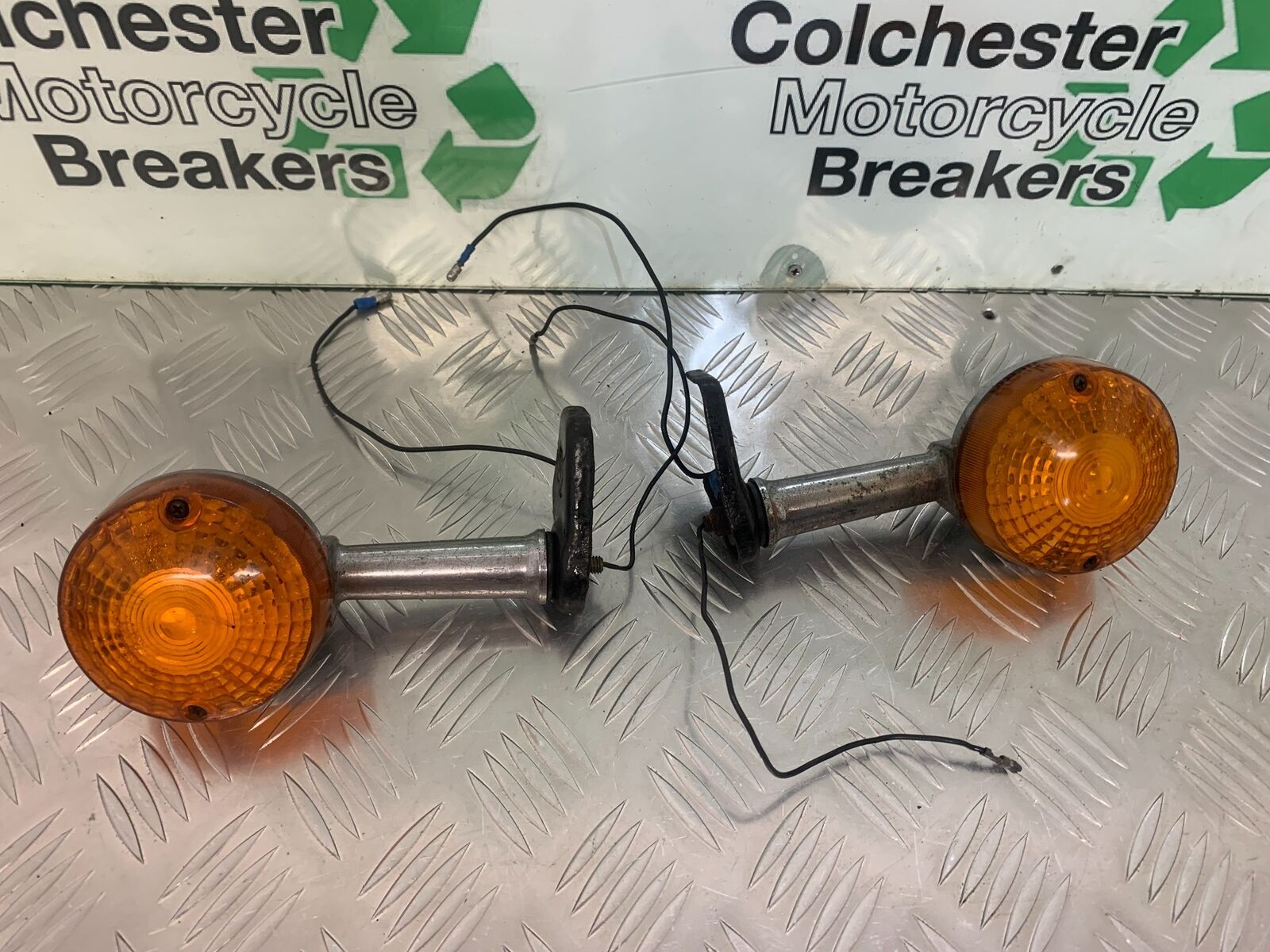 SUZUKI GS750 E GS 750E REAR INDICATORS AND BRACKETS  YEAR 1979  (STOCK 959)