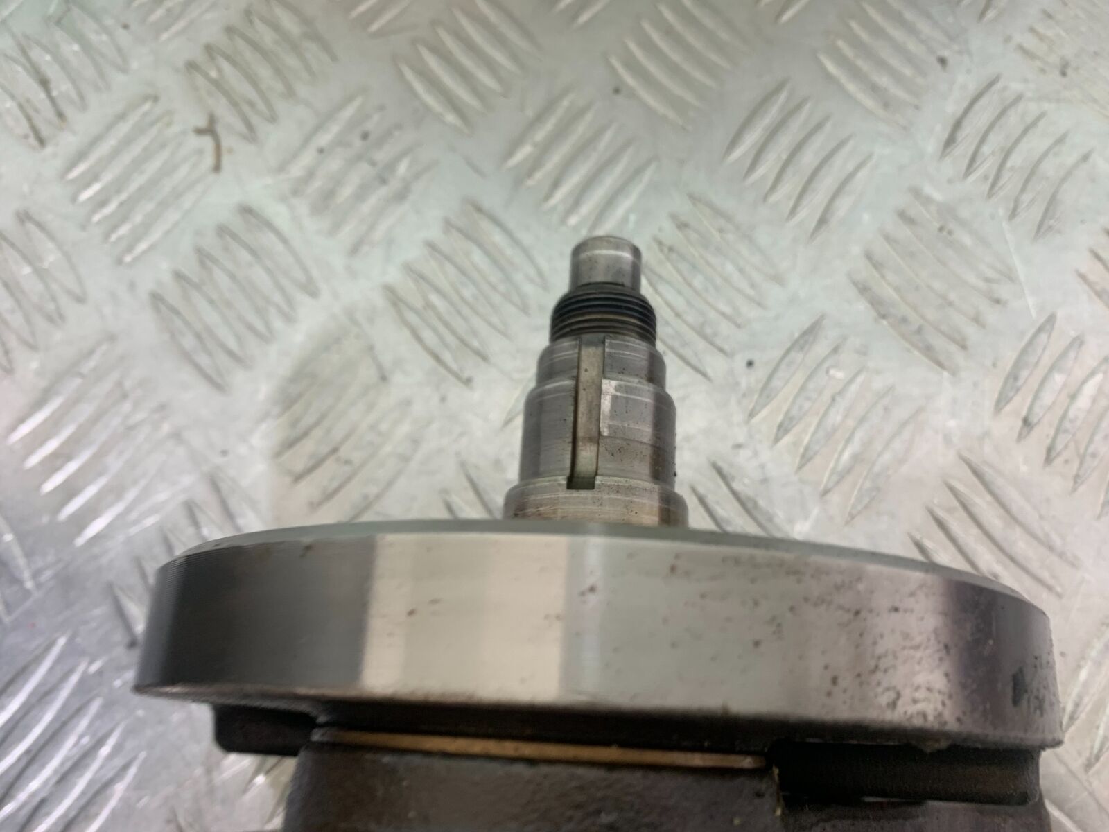 KAWASAKI KLR600 KLR 600 CRANKSHAFT   YEAR 1993-1995
