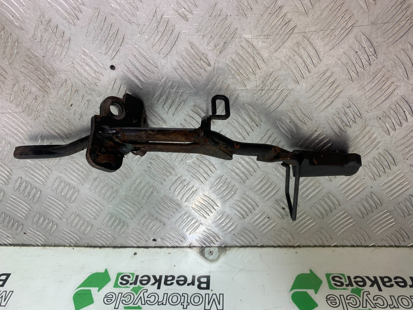 YAMAHA YBR125 CUSTOM FOOTPEG BAR  YEAR 2008-2016 (CMB1192)