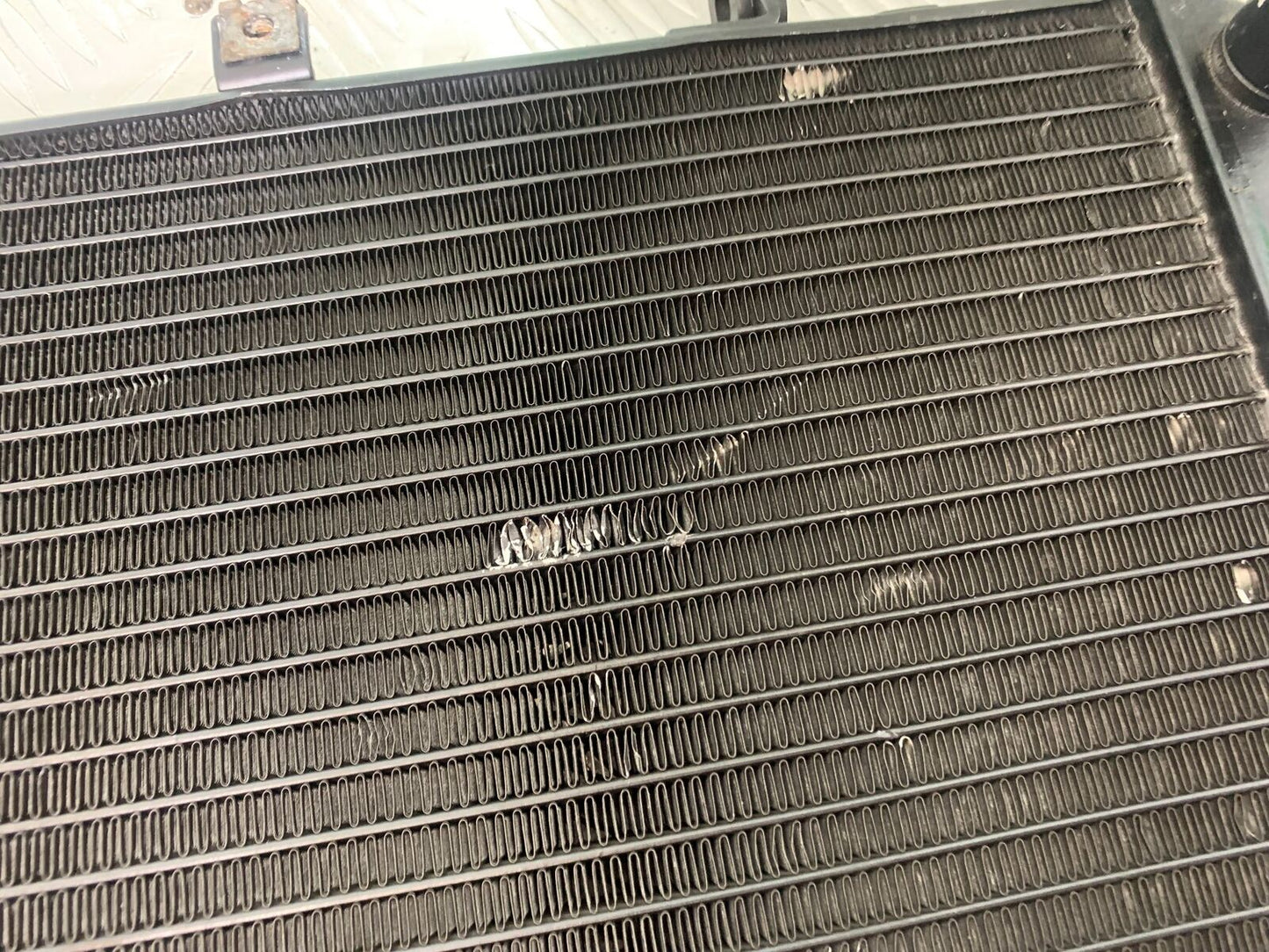 KAWASAKI Z750 Z 750 RADIATOR   YEAR 2004-2006  (CMB1104)