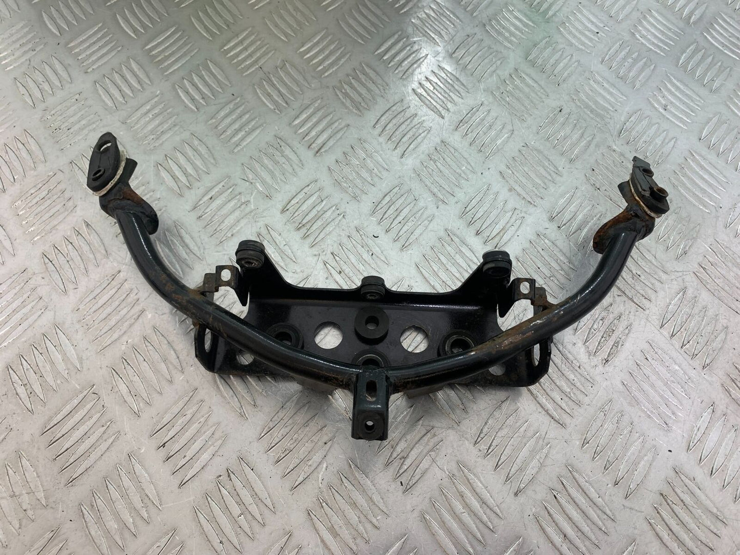 KAWASAKI Z750 Z 750 FAIRING BRACKET YEAR 2004-2006  (CMB1104)