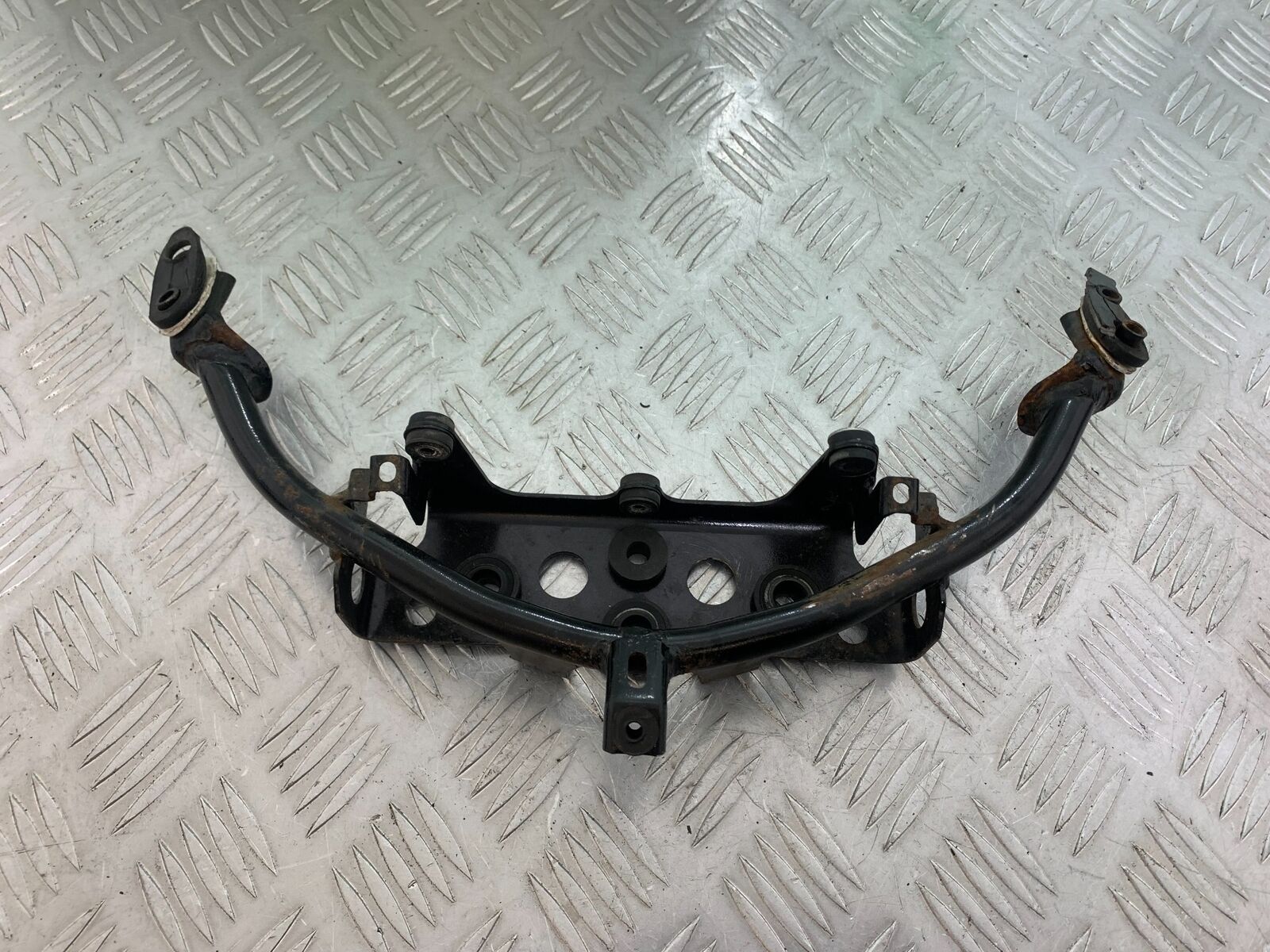 KAWASAKI Z750 Z 750 FAIRING BRACKET YEAR 2004-2006  (CMB1104)