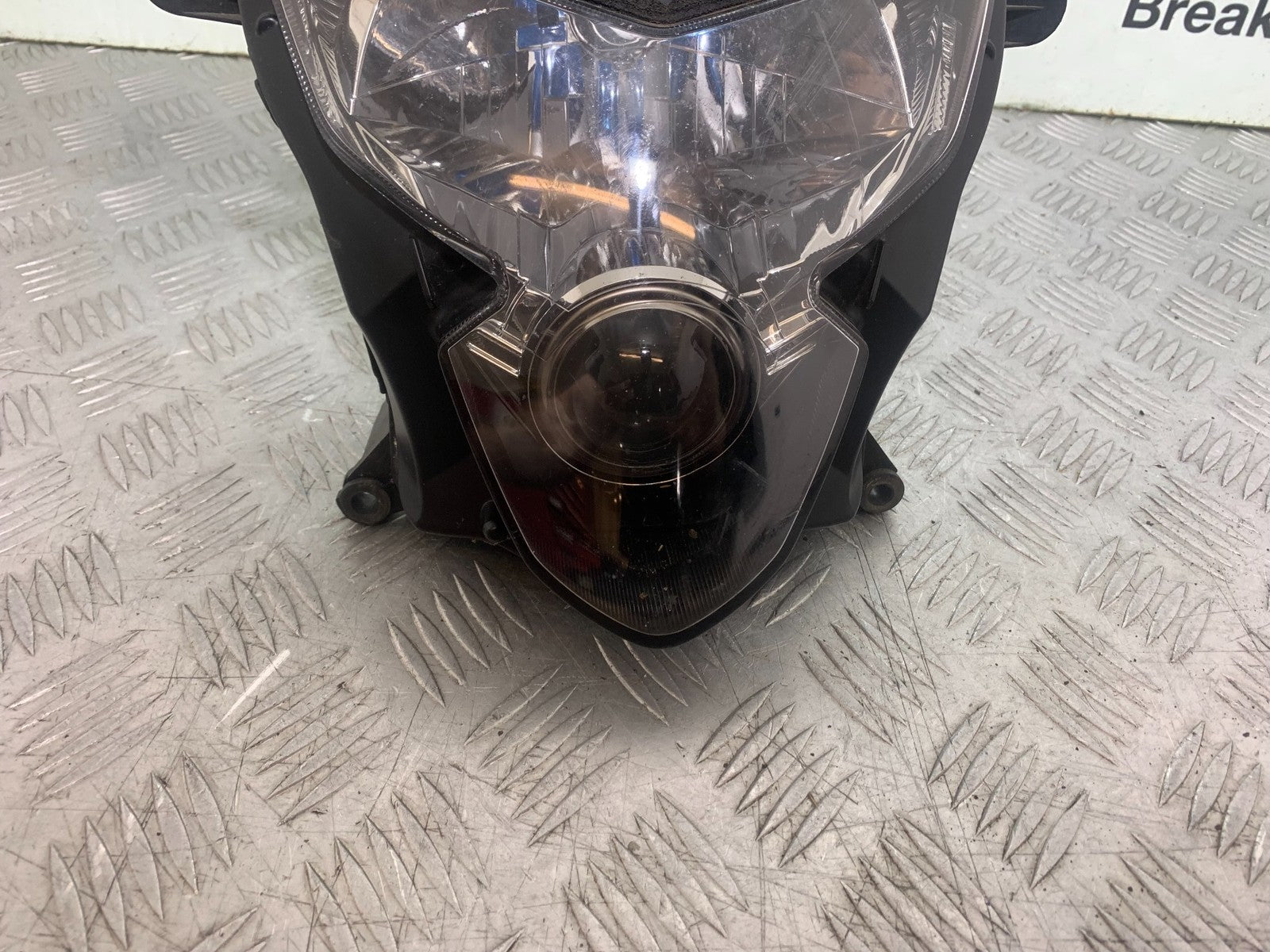 SUZUKI GSXR750 GSXR 750 K4 K5 HEADLIGHT   2004-2005 (CMB1319)