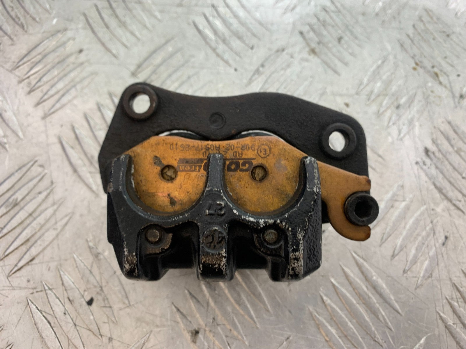 TRIUMPH TROPHY 900 REAR BRAKE CALIPER  YEAR 1991-95 (CMB1251)