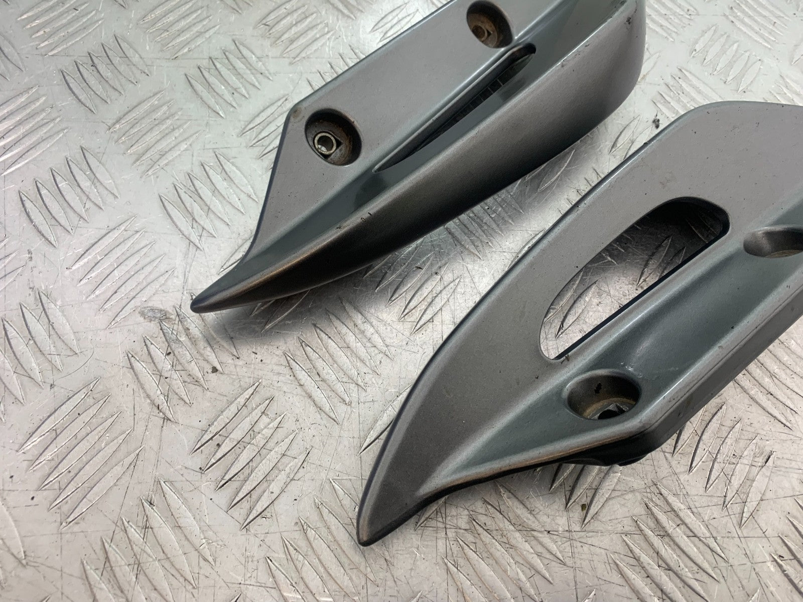 SUZUKI AN 200 UH 200 GRAB RAILS   YEAR 2007-2009 (CMB1256)