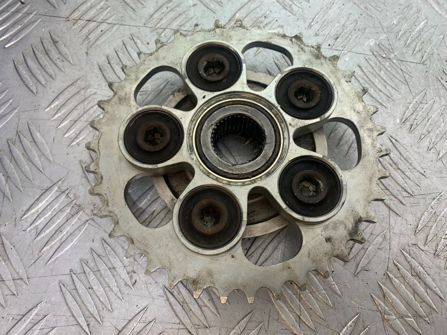DUCATI 848 SPROCKET CARRIER YEAR 2008-2010 (CMB1323)