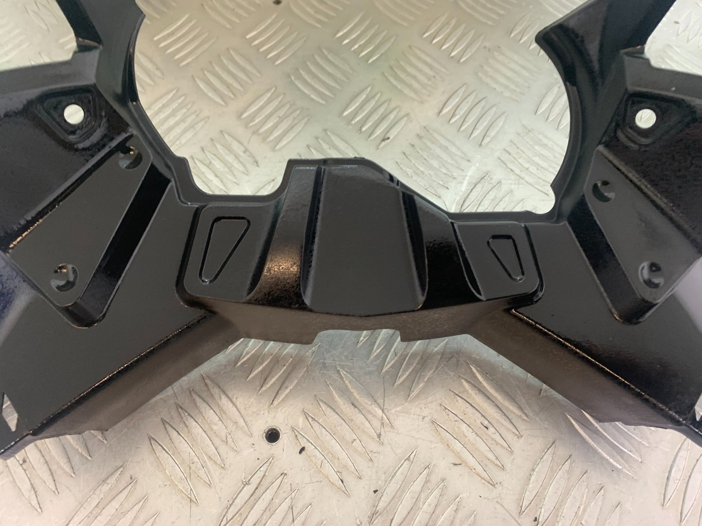 YAMAHA XJ6 XJ6-S CLOCK SURROUND   YEAR 2009-2015  (CMB1070)