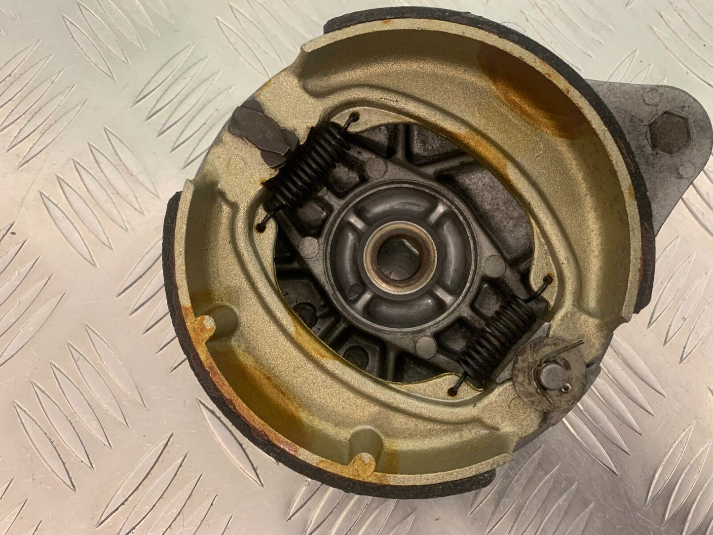 HONDA CB350 S CB 350 S REAR BRAKE HUB  YEAR 1986-1990 (STOCK 948)
