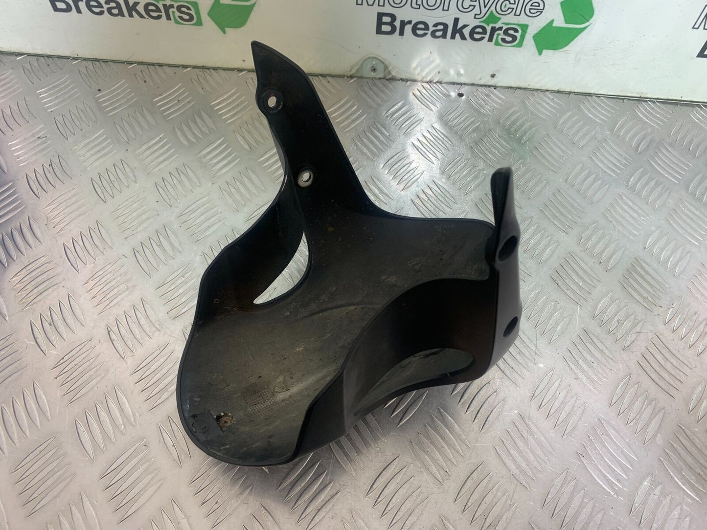 DUCATI DIAVEL 1200 PETROL FRONT MUDGUARD   YEAR 2014-17 (CMB1054)