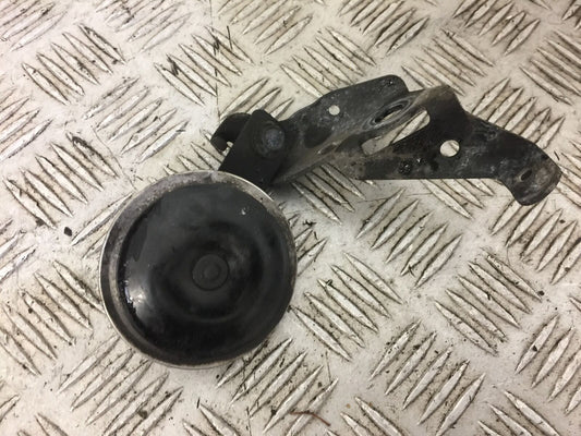 HONDA CB650 F CB 650 FA-E  HORN  YEAR 2014-2017 STOCK 609