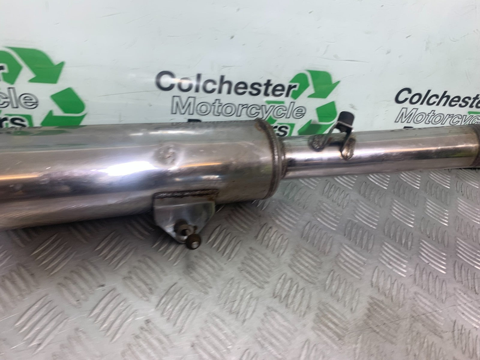 SUZUKI GSX750 INAZUMA SILENCER  YEAR 1998-2003 (CMB1308)
