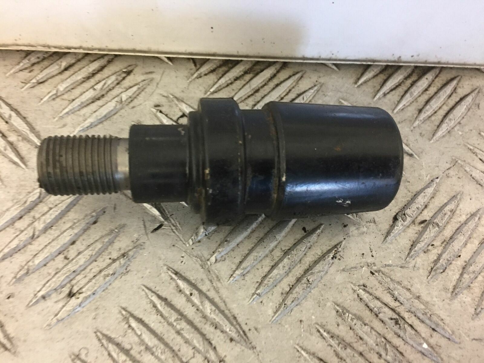 YAMAHA YZF600 YZF 600 1 X BAR END WEIGHT  YEAR 1996