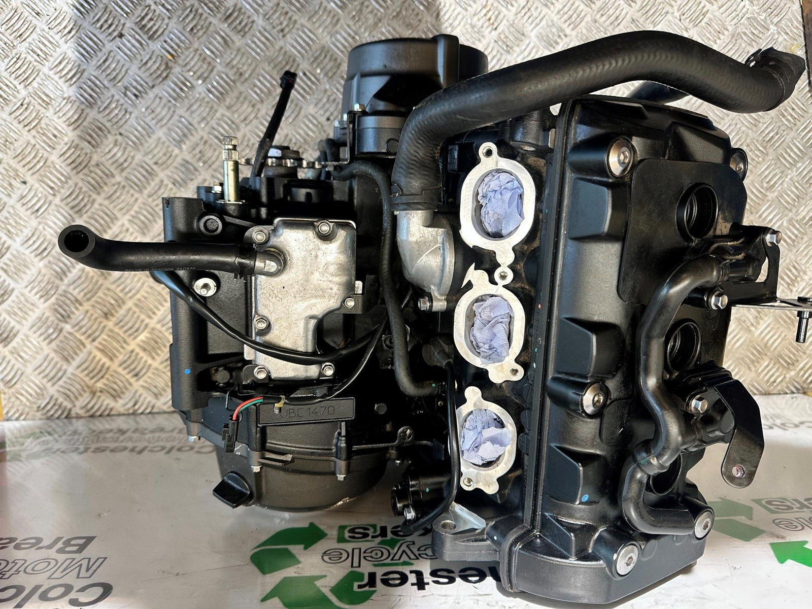 TRIUMPH TRIDENT 660 ENGINE YEAR 2021-2024 (CMB1148)