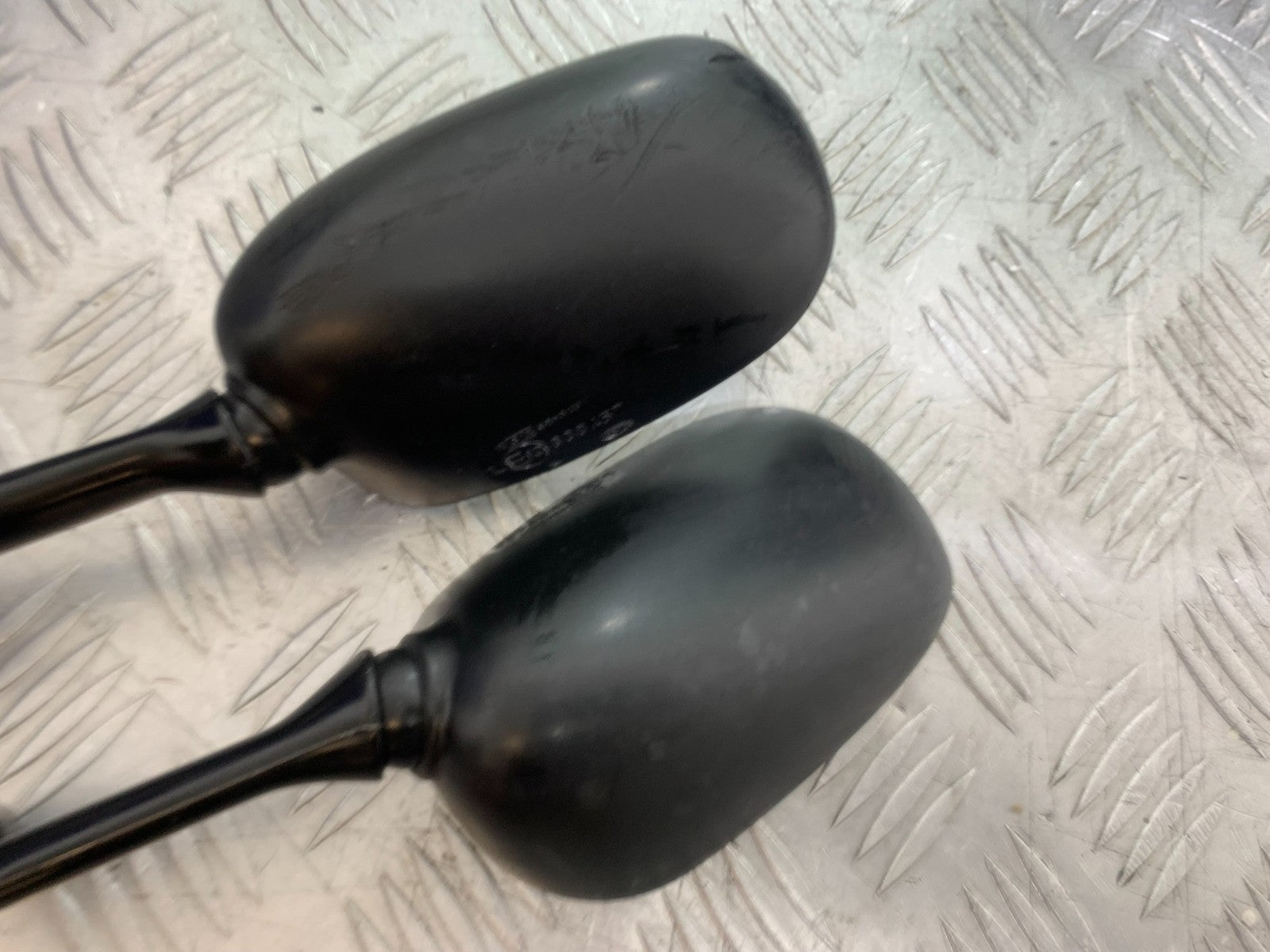SUZUKI GSXR600 GSXR 600 K1 K2 K3 LEFT AND RIGHT MIRRORS   1999-03 (CMB1284)