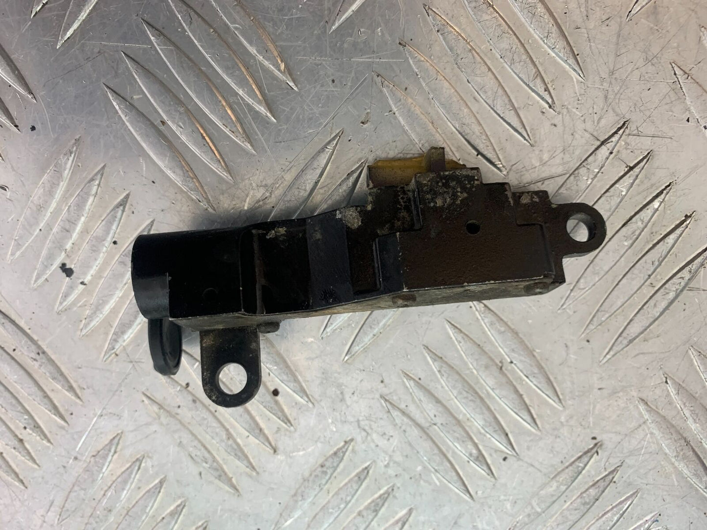 YAMAHA XS1100 MIDNIGHT SPECIAL LOCK (NO KEY)  YEAR 1980-1982 (CMB1122)