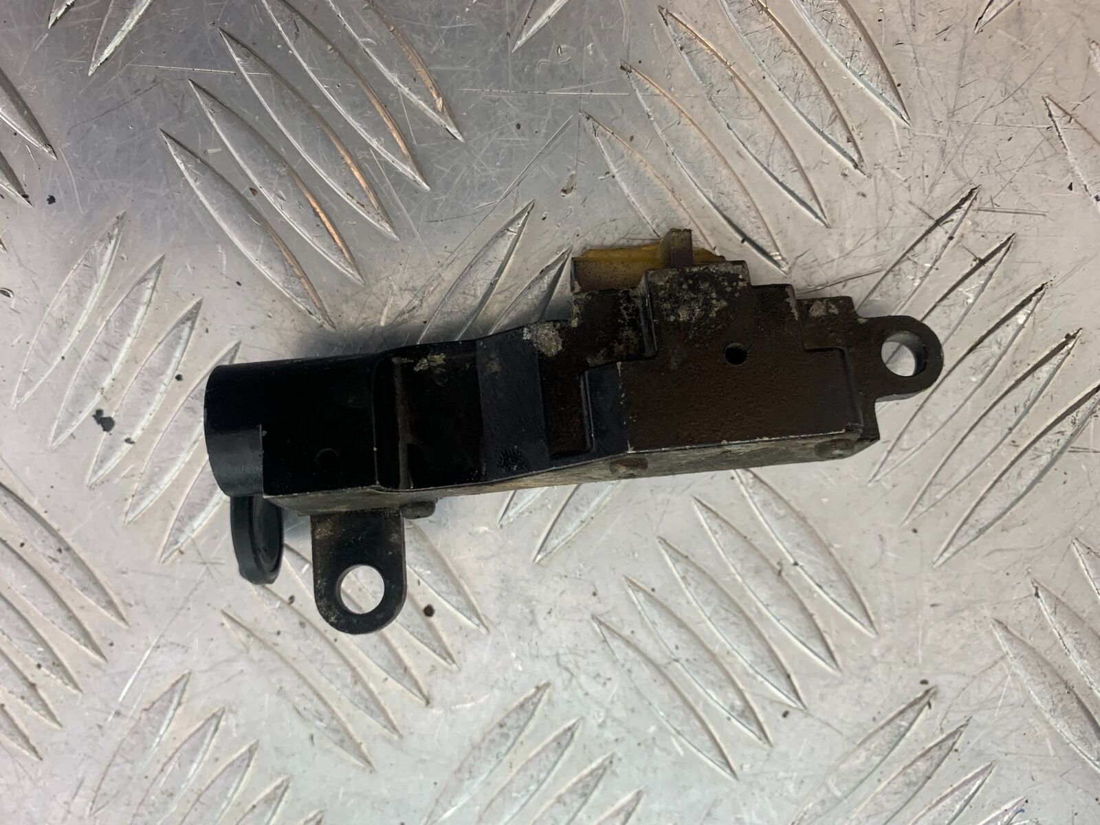 YAMAHA XS1100 MIDNIGHT SPECIAL LOCK (NO KEY)  YEAR 1980-1982 (CMB1122)