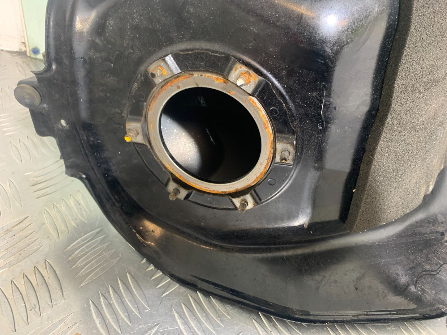 HONDA VFR1200 VFR 1200 FA PETROL TANK  YEAR 2010-11 CMB1088)