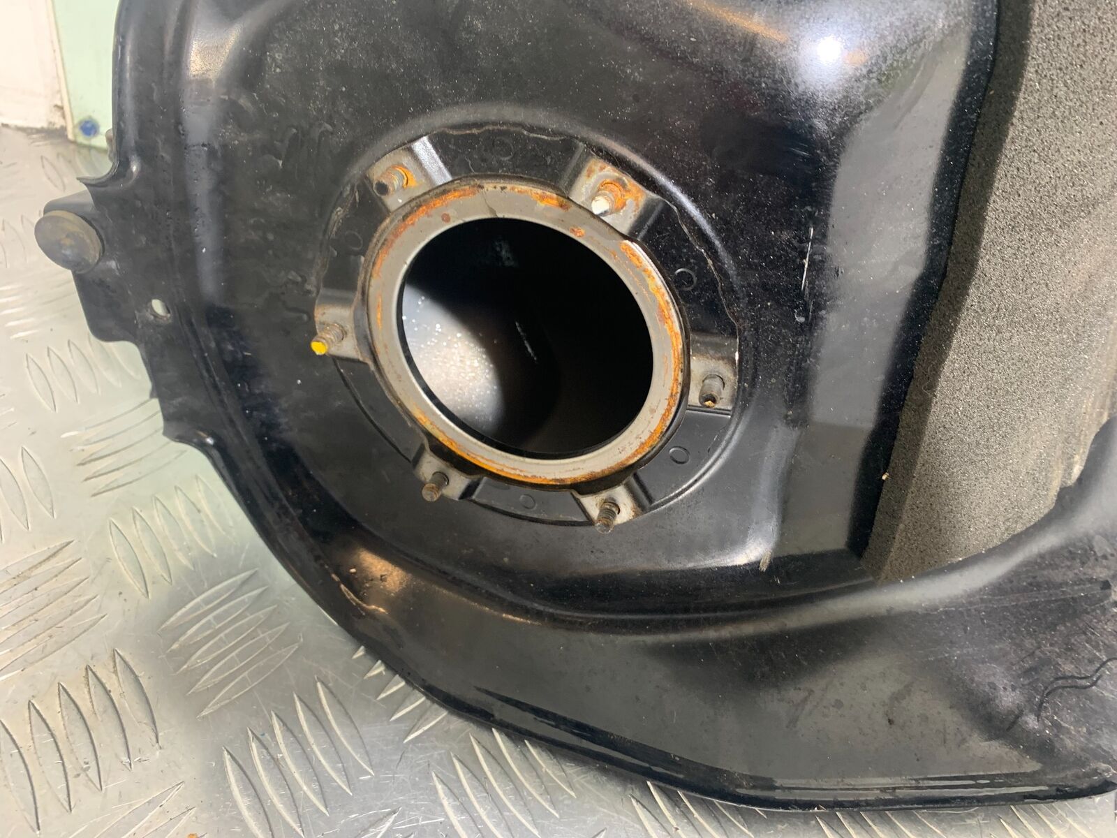HONDA VFR1200 VFR 1200 FA PETROL TANK  YEAR 2010-11 CMB1088)