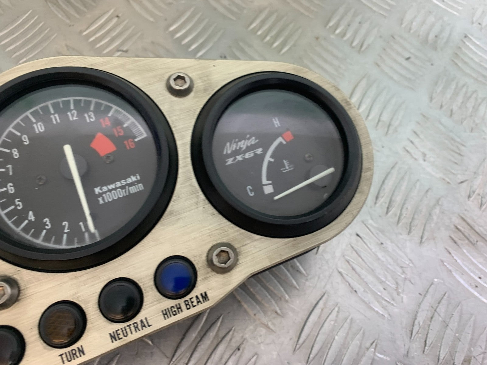 KAWASAKI ZX6R ZX6 F CLOCKS SPEEDO DASH YEAR 1995-1997 (CMB1169)