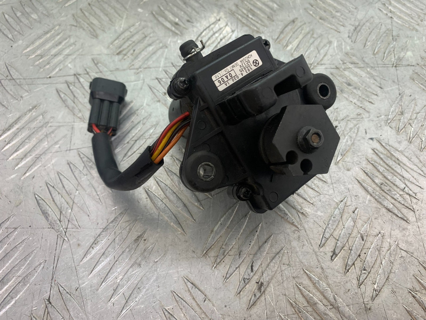 DUCATI 1198 S EXHAUST SERVO MOTOR  YEAR 2009-2011 (CMB1219)