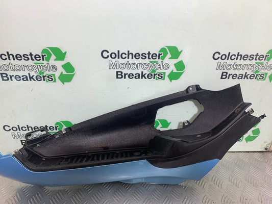 PIAGGIO MP3 250 ie LEFT FOOTBOARD YEAR 2007 (CMB1307)