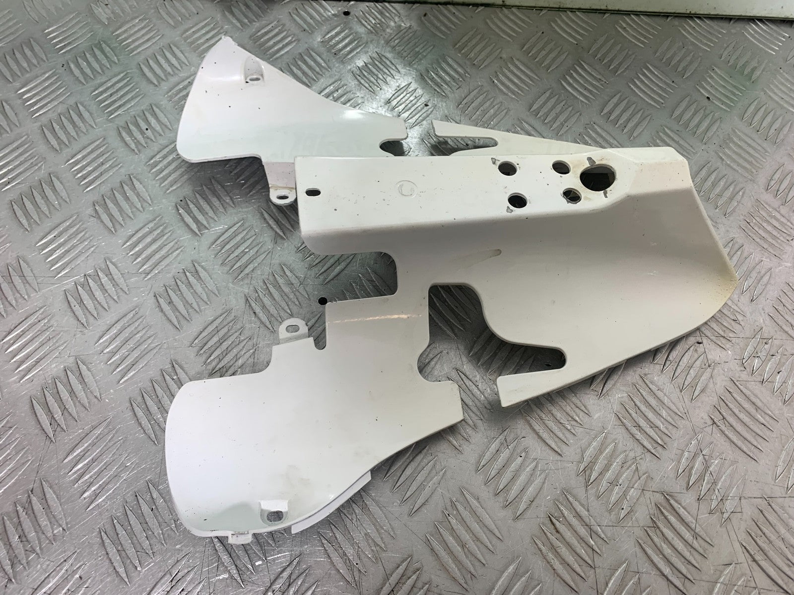 YAMAHA YZF R1 4C8 FAIRING KIT (PATTERN) YEAR 2007-2008 (CMB1237)