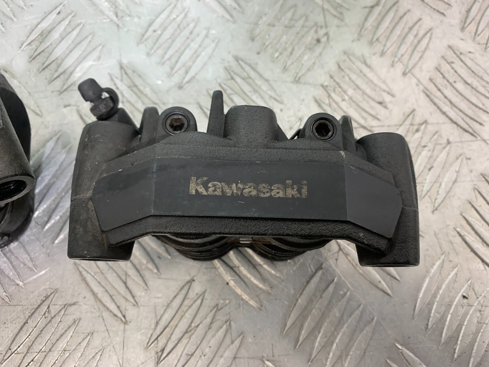 KAWASAKI Z1000 SX FRONT BRAKE CALIPERS  YEAR 2014-16 (CMB1264)
