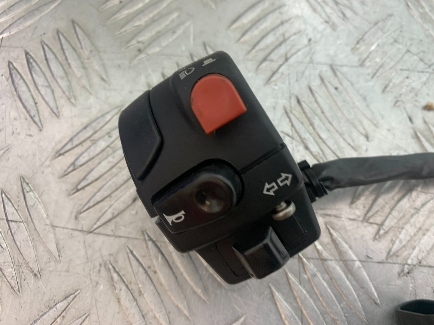 APRILIA RSV1000 R FACTORY LEFT SWITCH GEAR 2004-09 (CMB1203)