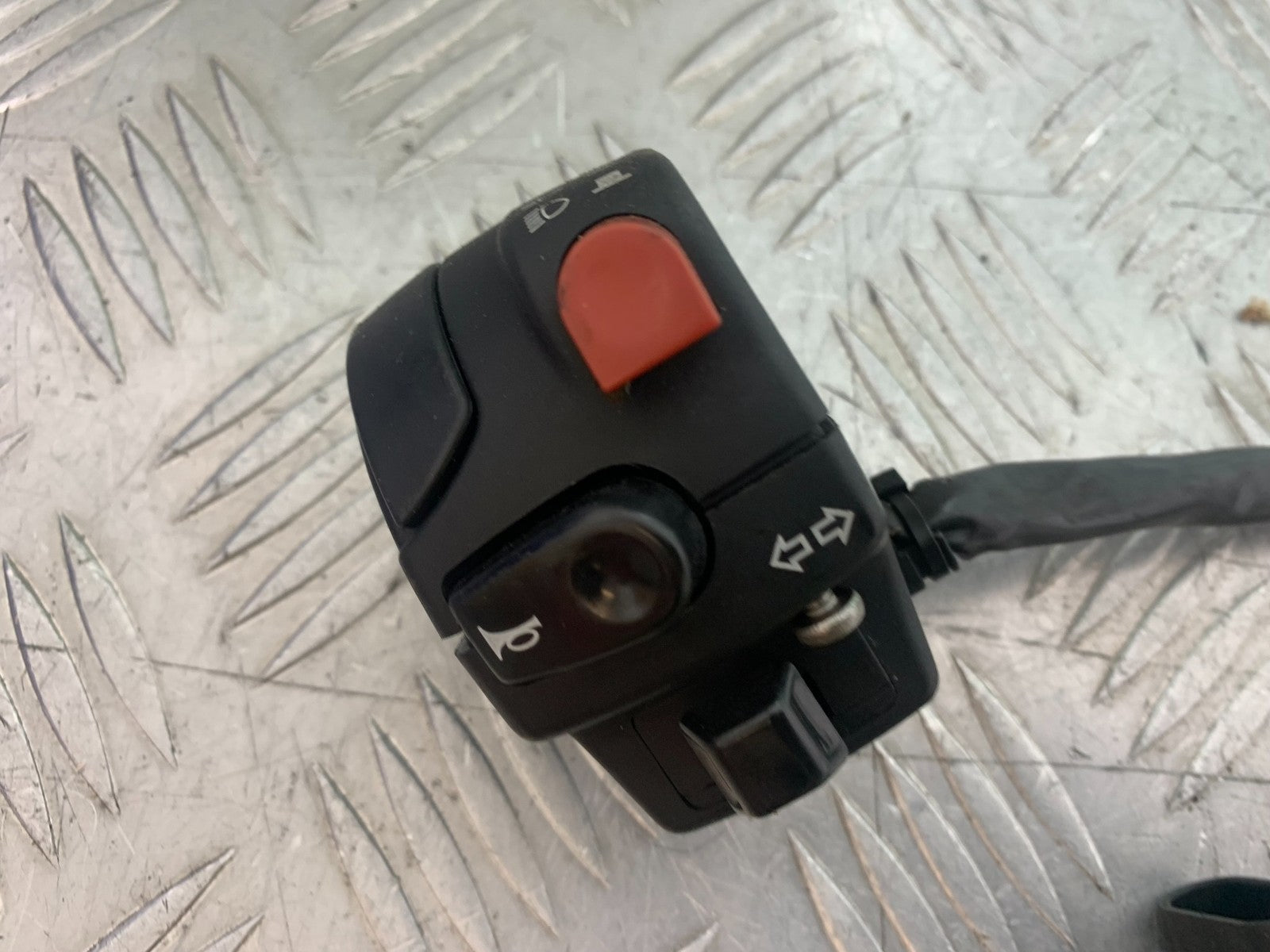 APRILIA RSV1000 R FACTORY LEFT SWITCH GEAR 2004-09 (CMB1203)