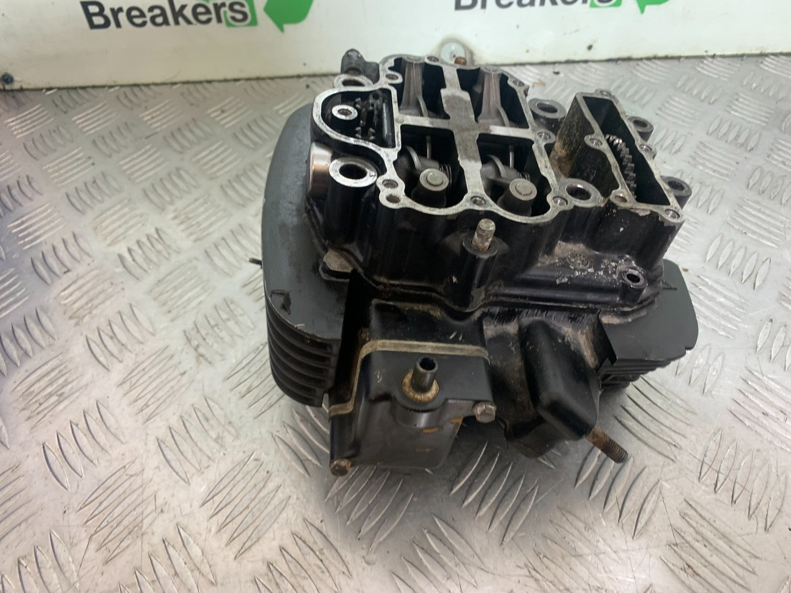 KAWASAKI VN1500 CLASSIC REAR HEAD AND CAM    YEAR 1999 -2006 (CMB1166)