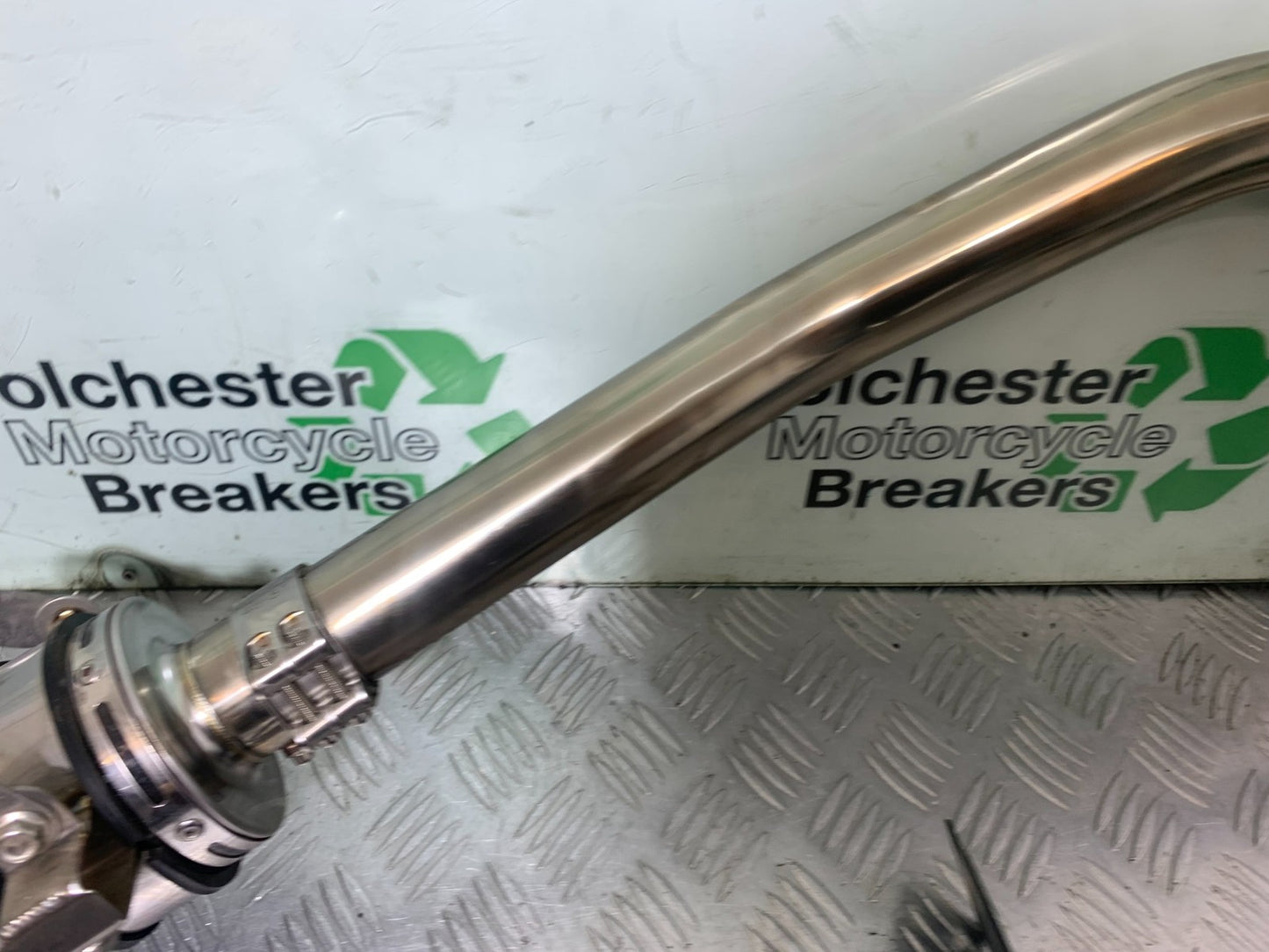 TRIUMPH 1050 SPRINT ST DELKEVIC CARBON SILENCER   2004-2007 (CMB1197)