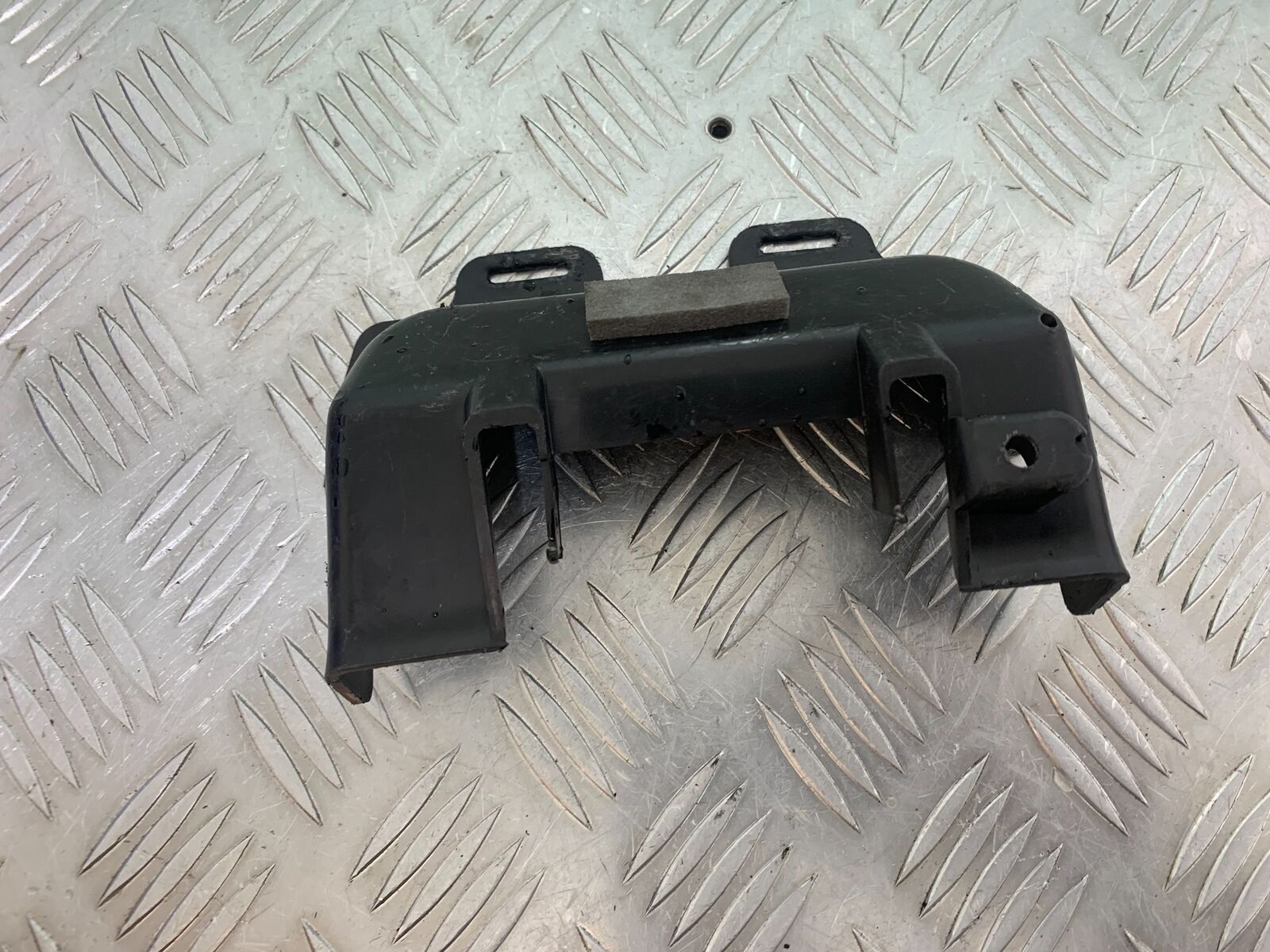 SUZUKI SV650 SV 650 mk1 TOOL BOX HOLDER  YEAR 1999-2002 (CMB1036)
