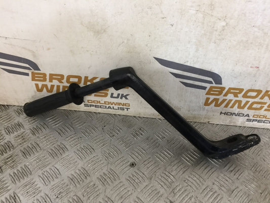 HONDA GL1800 GL 1800 LEFT HANDLEBAR   YEAR 2004-10 ABS (STOCK 890)